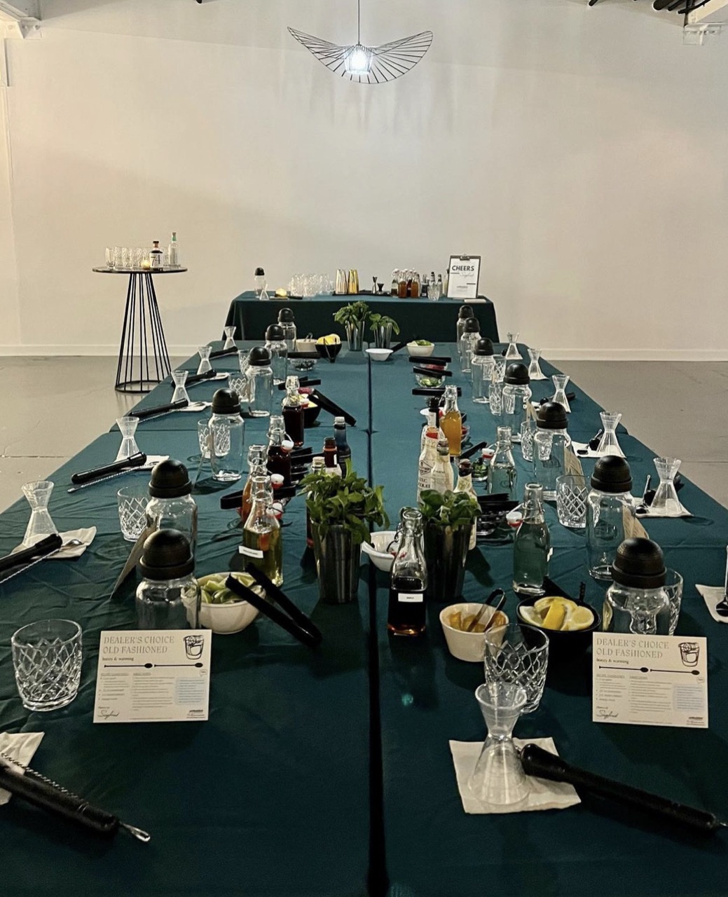 unmuddledbartendingco_mixology_classes_17