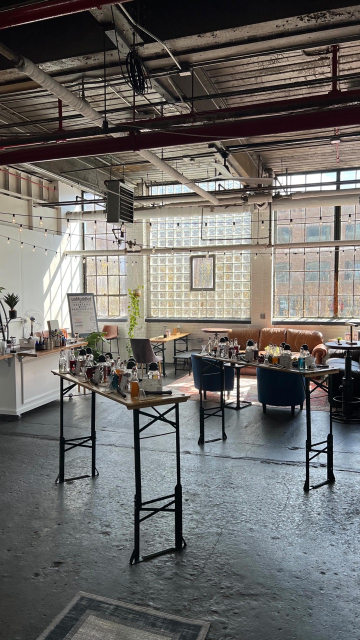 unmuddledbartendingco_mixology_classes_8